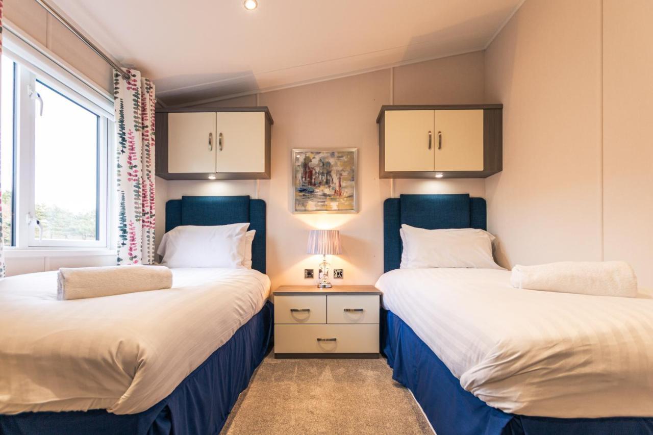 The Crucible With Hot Tub Lodge *